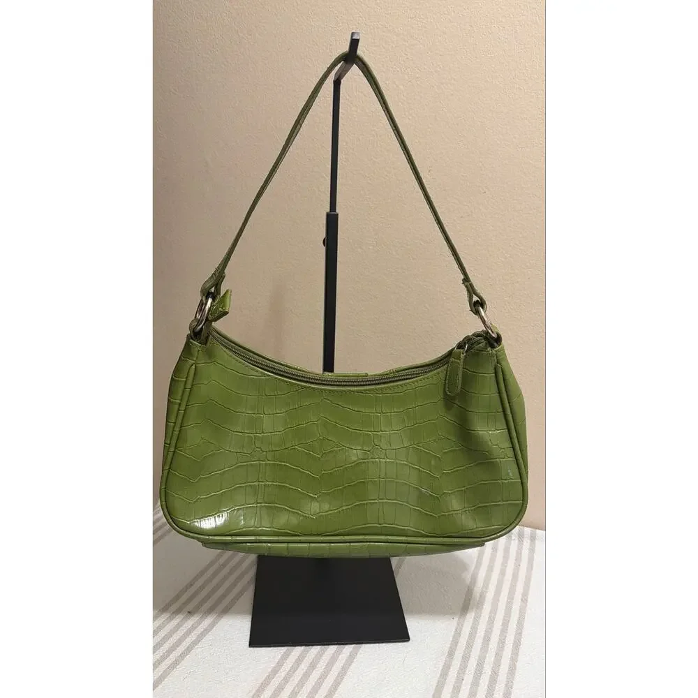 Y2K Style Green Faux Croc Baguette Shoulder Bag Silver Hardware